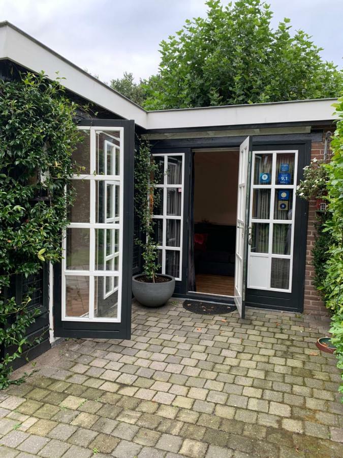 Place To Be * Naarden